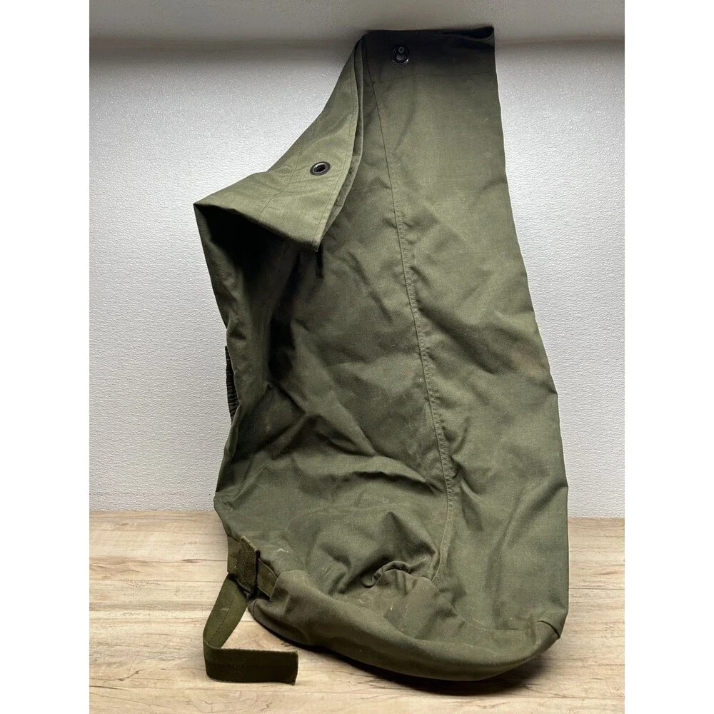 Genuine US Military Duffle Bag Army Soldier Surplus Green Cnvas Top Load Bag